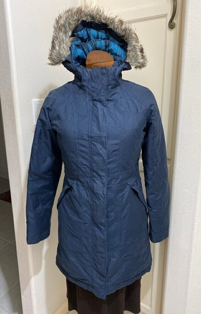 Women's The North Face Artic Size XS